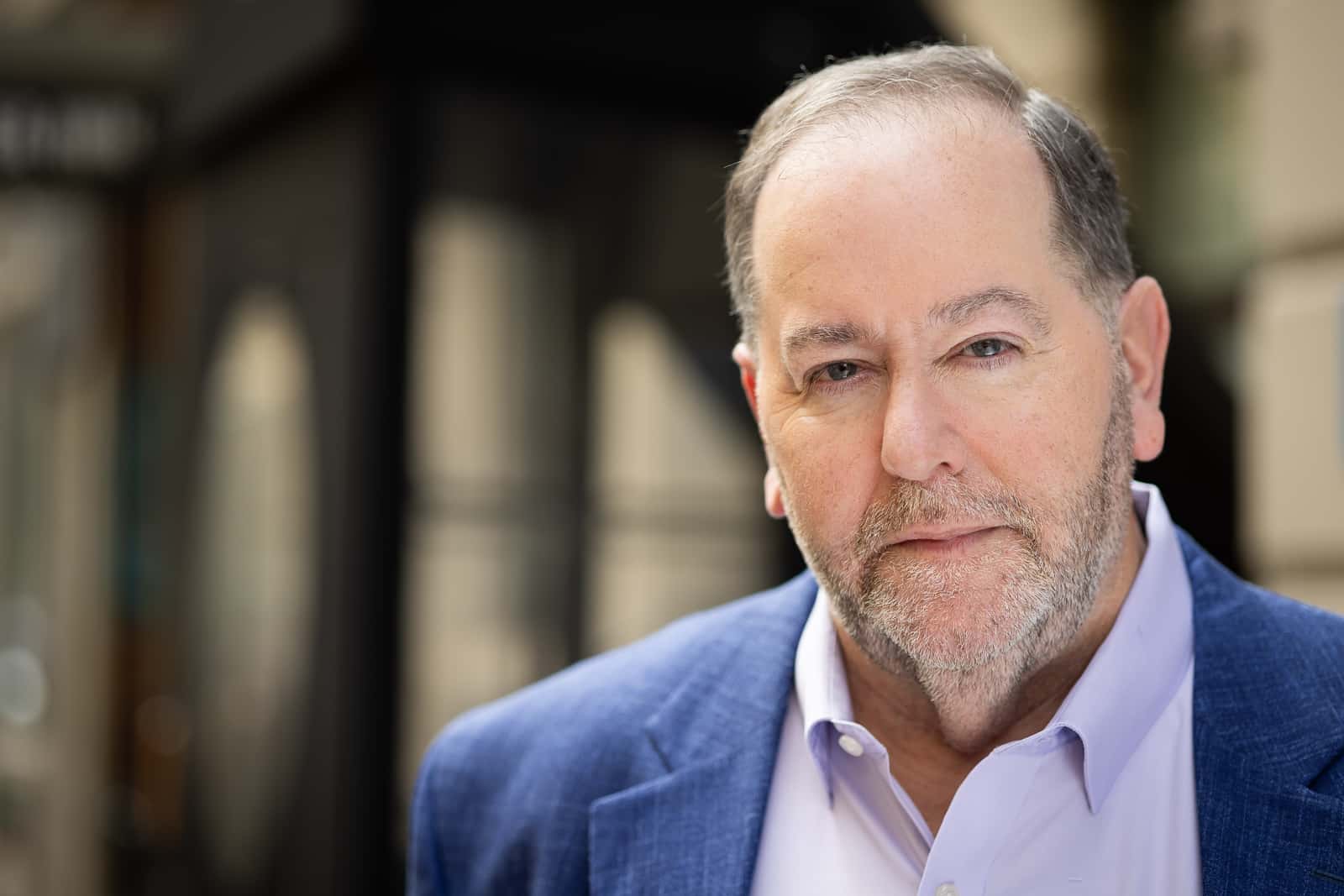 Larry Kaye, founder of the Winning Litigator, providing litigation training for law firms